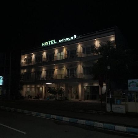 Hotel Cahaya 3 Airport Juanda 泗水 外观 照片