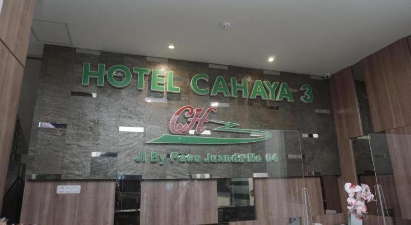 Hotel Cahaya 3 Airport Juanda 泗水 外观 照片